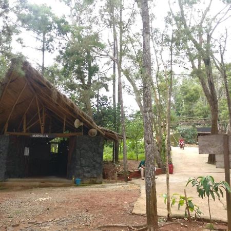 באנטול Seribu Batu Songgo Langit Resort & Camp מראה חיצוני תמונה