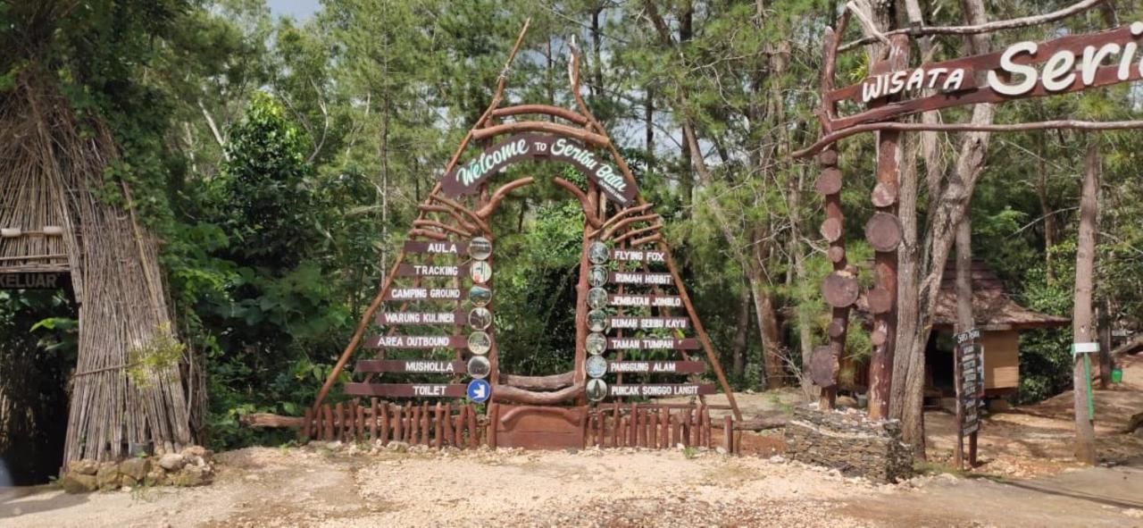 באנטול Seribu Batu Songgo Langit Resort & Camp מראה חיצוני תמונה