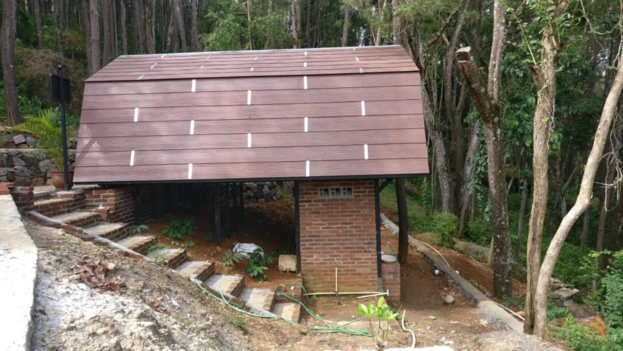 באנטול Seribu Batu Songgo Langit Resort & Camp מראה חיצוני תמונה