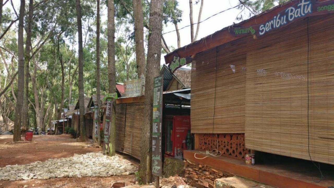 באנטול Seribu Batu Songgo Langit Resort & Camp מראה חיצוני תמונה