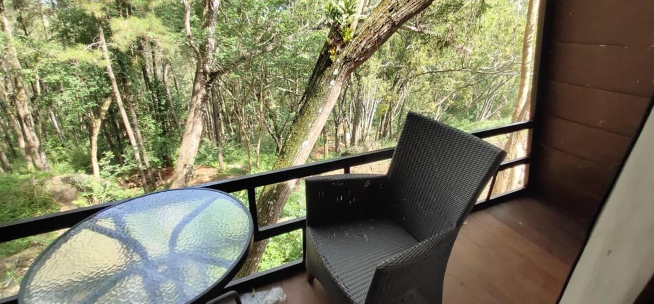 באנטול Seribu Batu Songgo Langit Resort & Camp מראה חיצוני תמונה