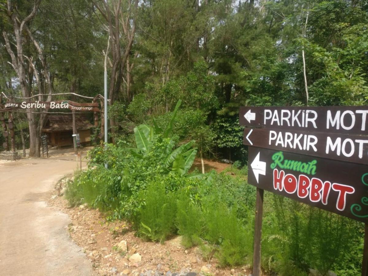 באנטול Seribu Batu Songgo Langit Resort & Camp מראה חיצוני תמונה