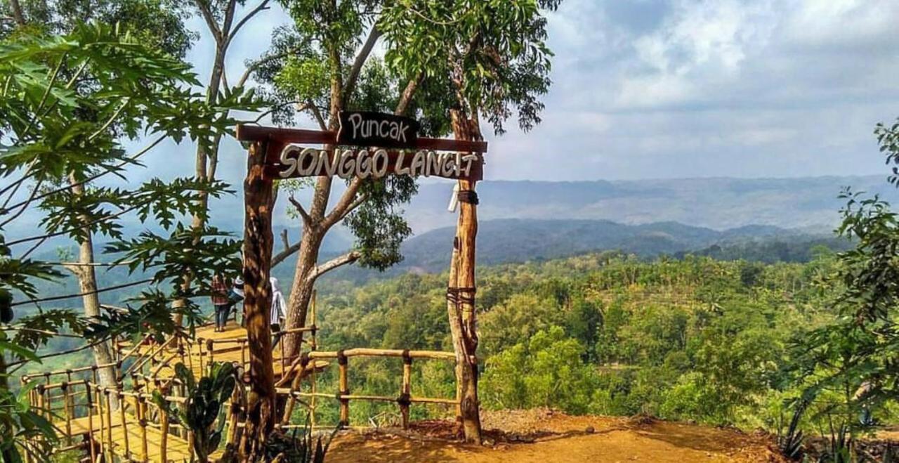 באנטול Seribu Batu Songgo Langit Resort & Camp מראה חיצוני תמונה